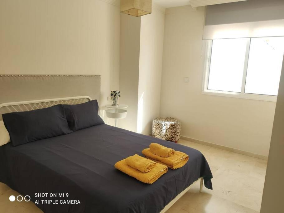 Pie De Playa Con Piscina: Banana Beach. Apartamento